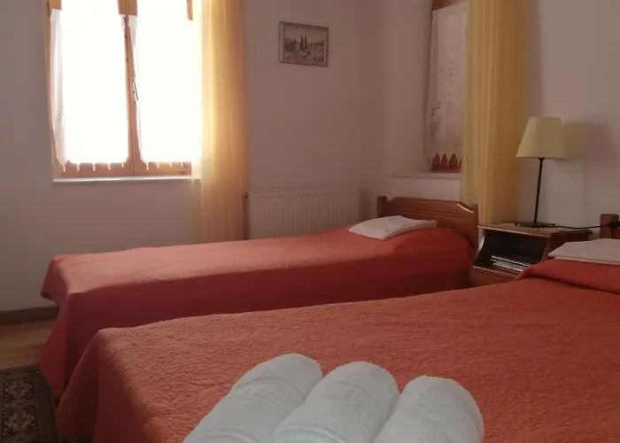 Semesterbostad Dafni Kastrí