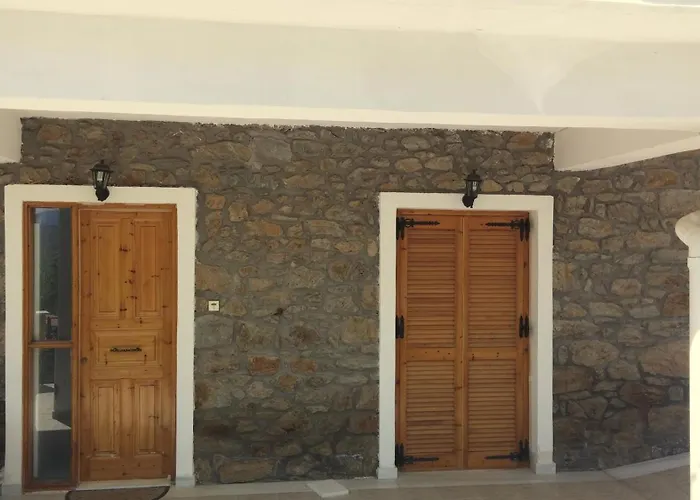 Dafni Semesterbostad Kastrí