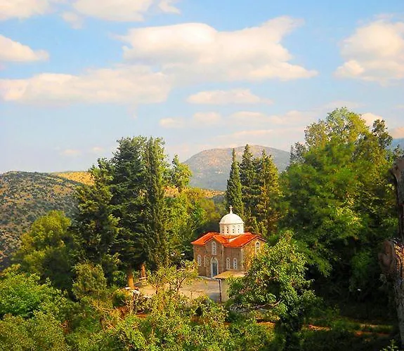 Semesterbostad Dafni *