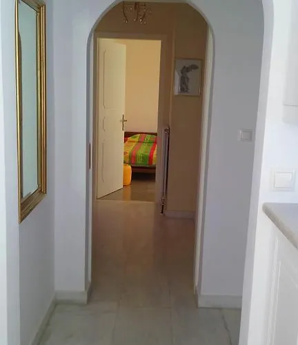 Semesterbostad Dafni